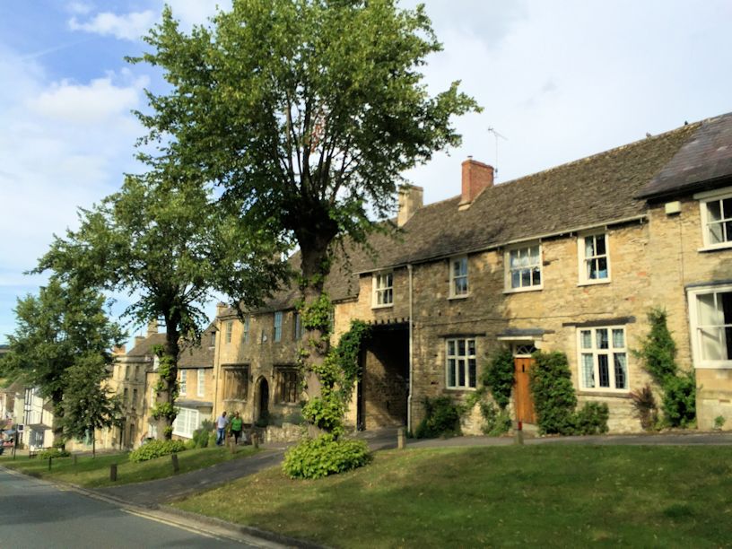 burford high street tolsey levellers oxfordshire cotswolds