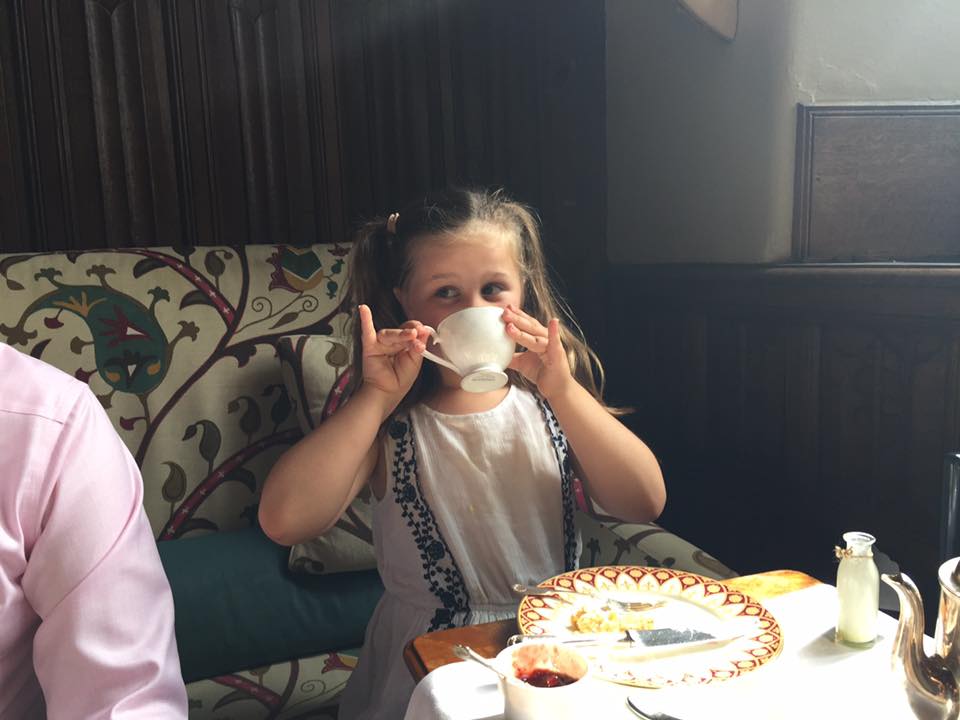 afternoon-tea-ellenborough-park-cotswolds-concierge-bfg (10)