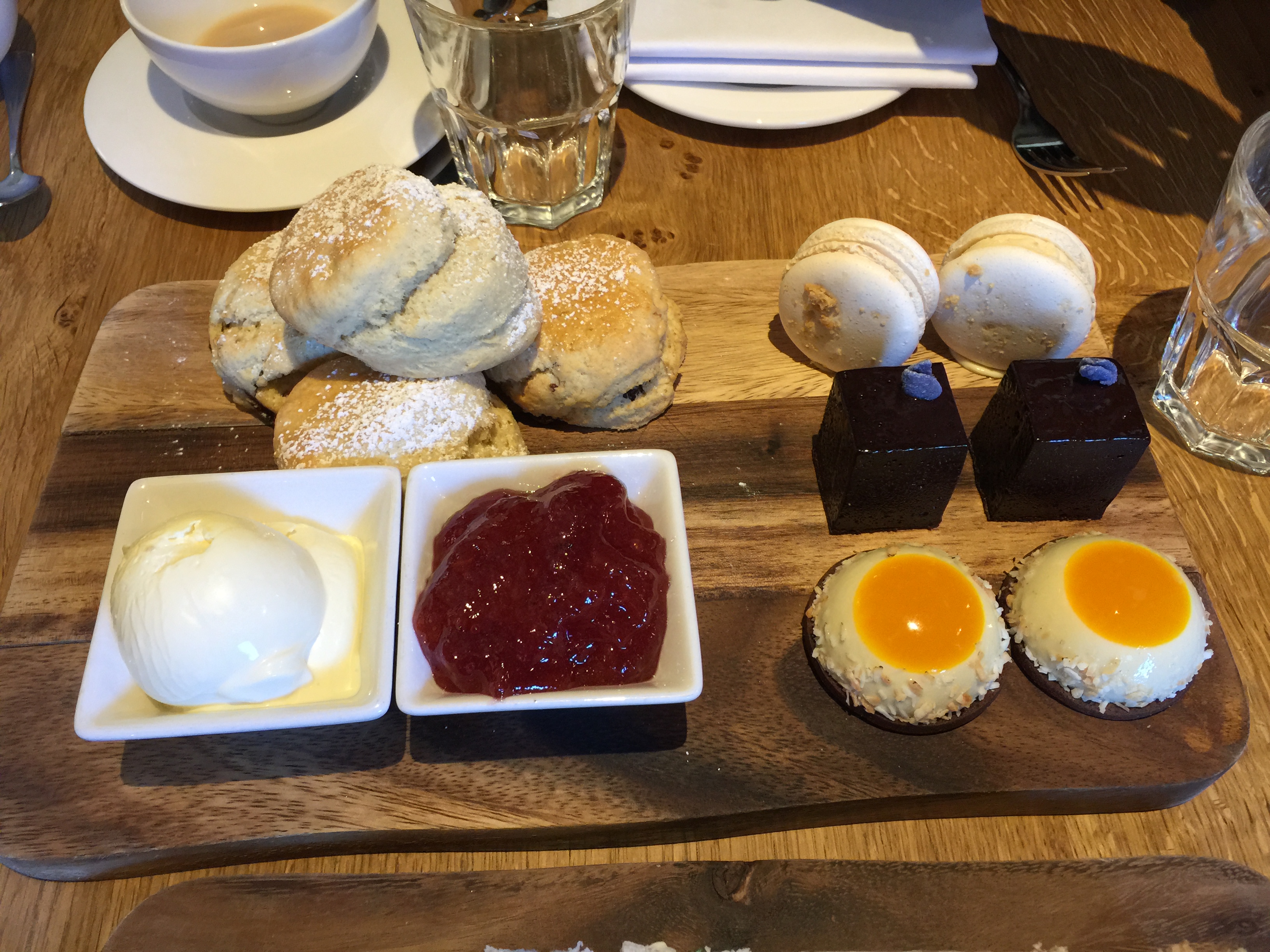 dormyhouseafternoonteacotswoldsconcierge (2) Cotswolds Concierge