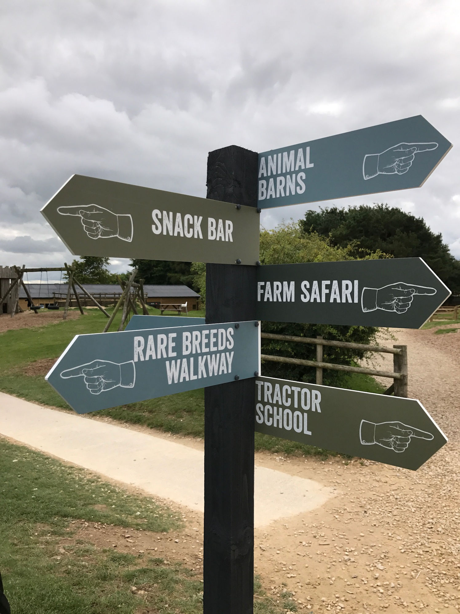 cotswoldfarmparkcotswoldsconciergesummer (4) Cotswolds Concierge